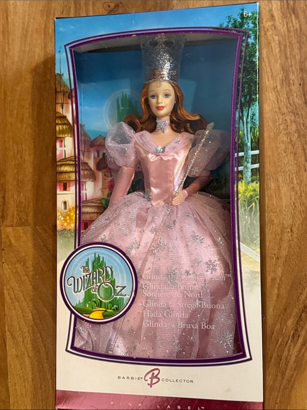 2006 New in Box. Mattel Barbie ,Glinda Wizard of Oz Doll.